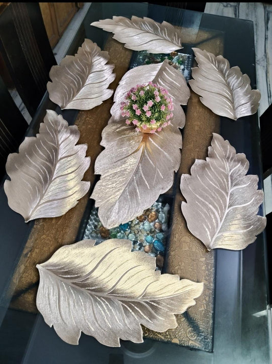 Leaf Design Dining Mats & Runner Combo - Gold