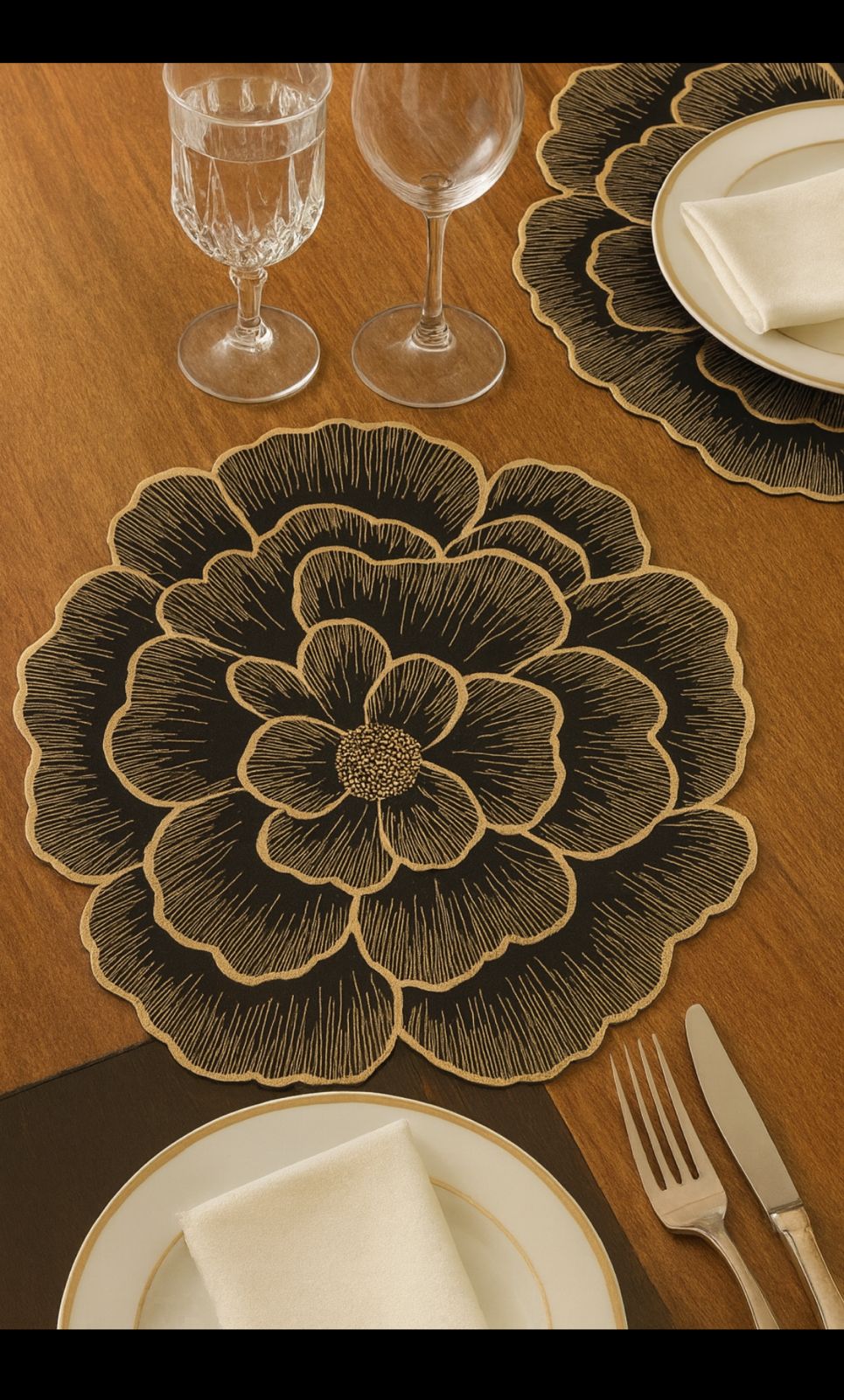Premium Embroidered Flower Placemat – Black & Gold