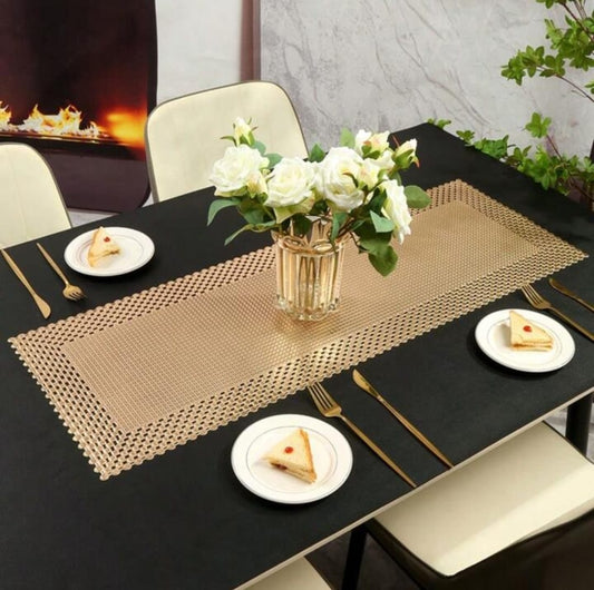 Metallic Table Runner - Dot design